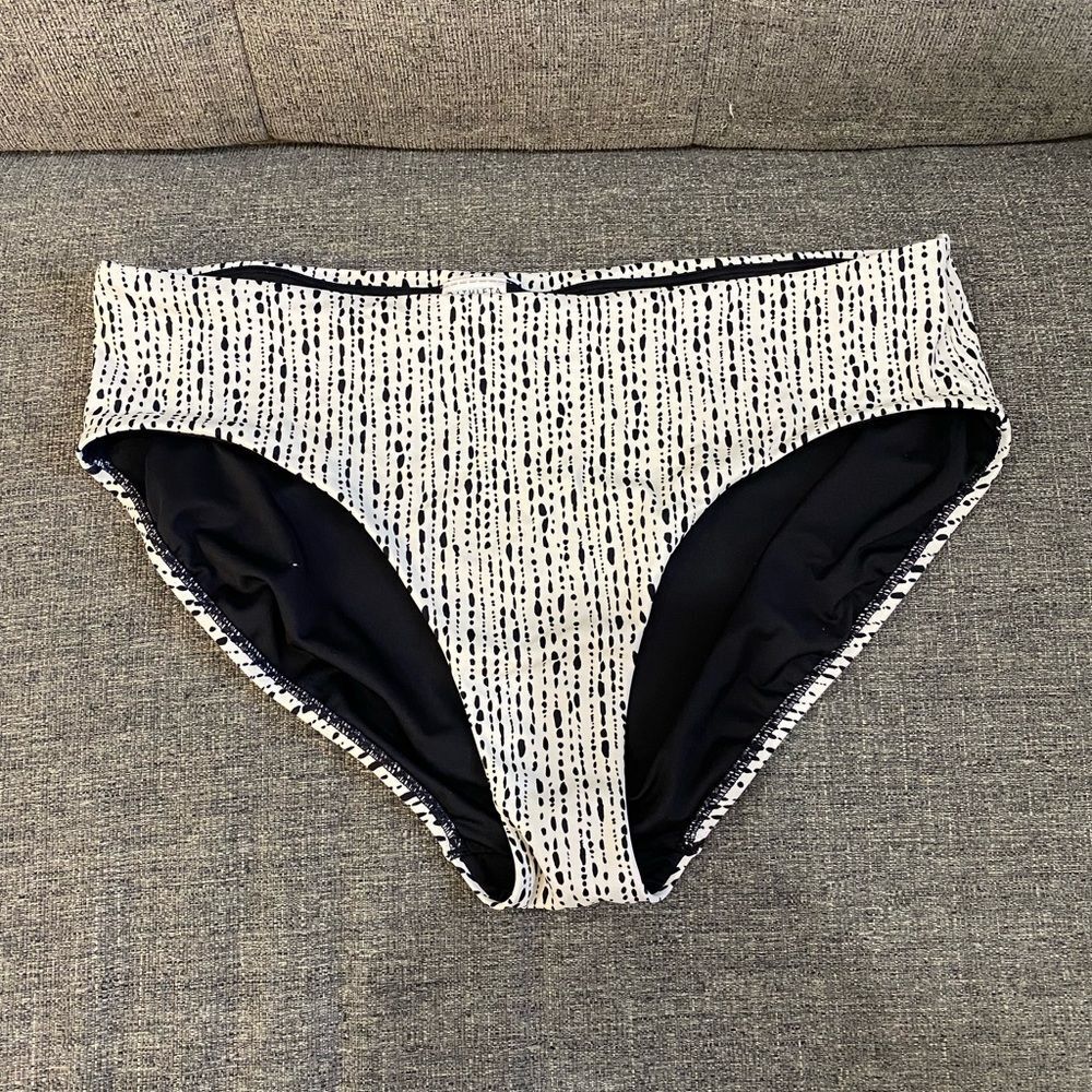Athleta Clean Full Bikini Bottom Women Size L - Picture 3 of 6